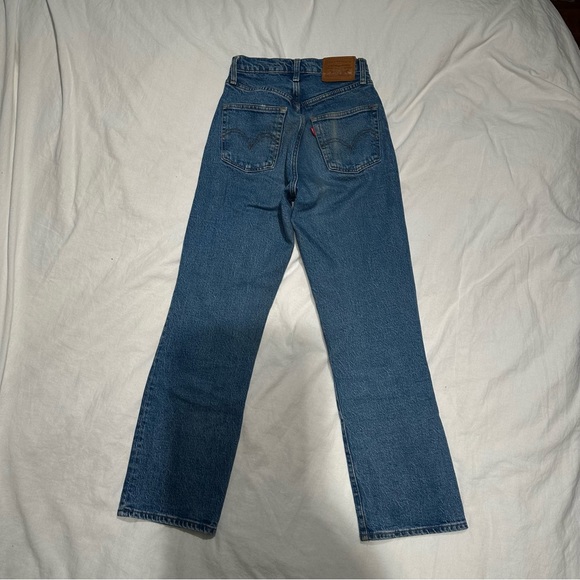 Levi’s Ribcage Size 23 - Picture 1 of 2